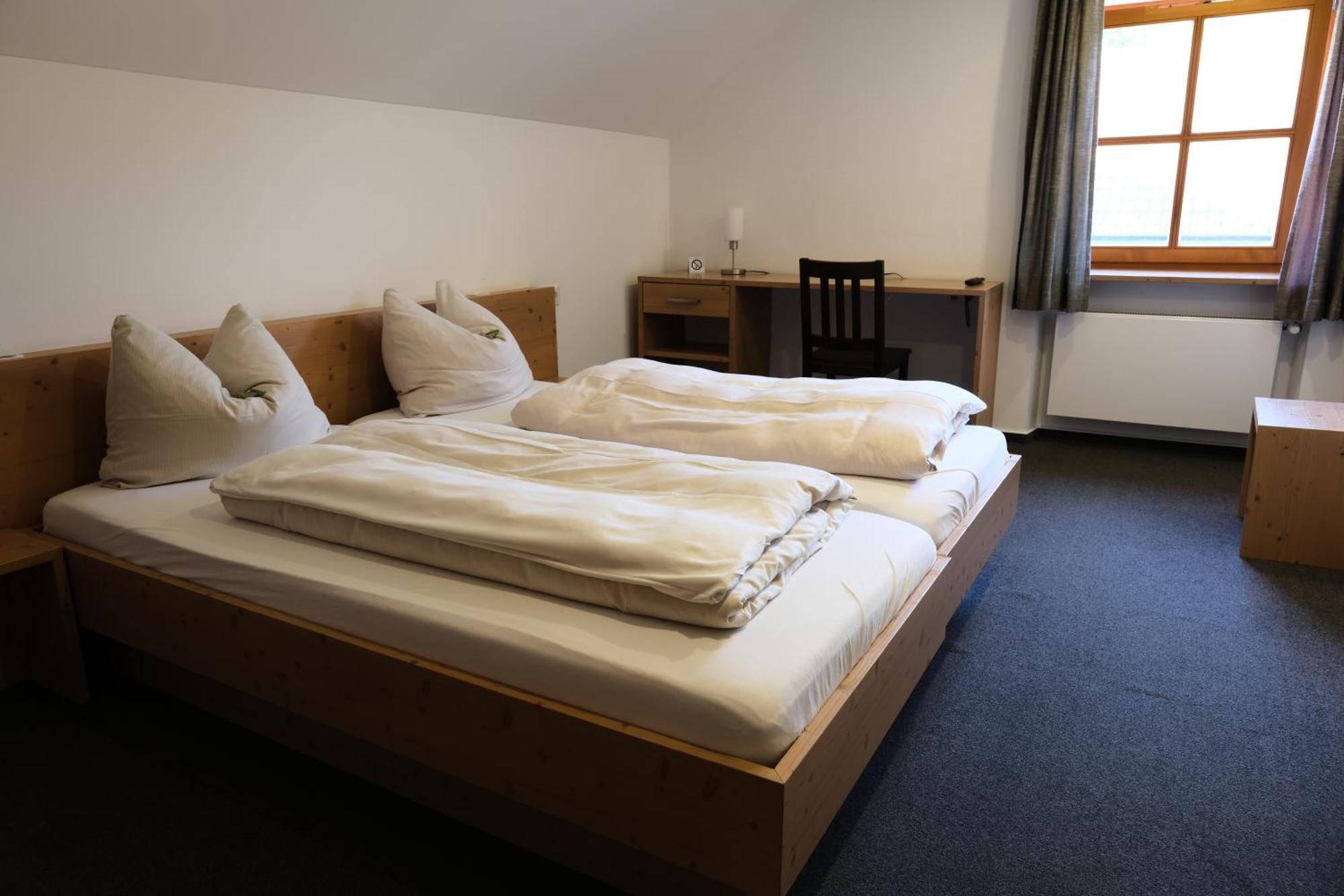 Hotel "Beim Butz" Worth an der Donau Zewnętrze zdjęcie