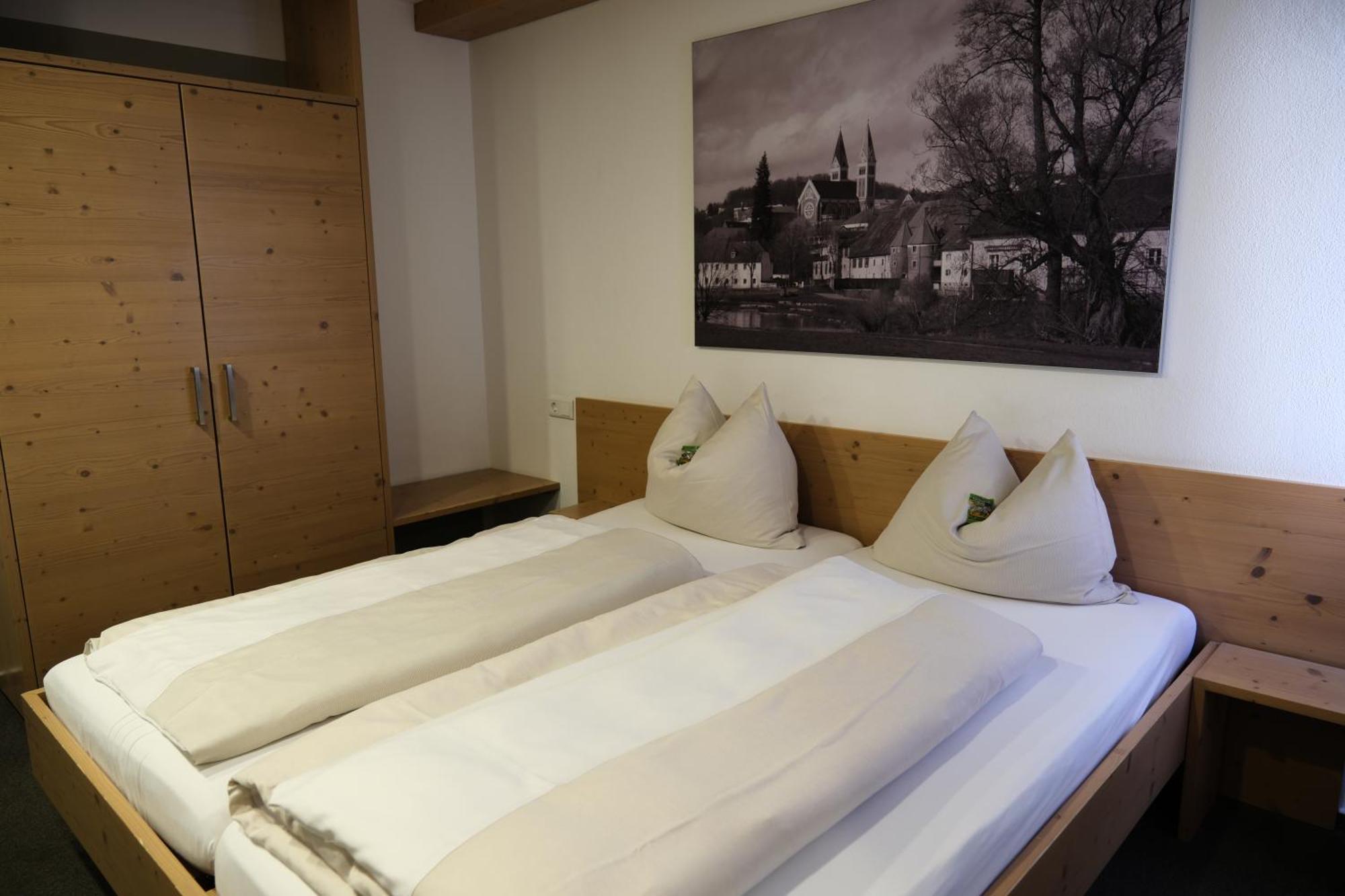 Hotel "Beim Butz" Worth an der Donau Zewnętrze zdjęcie