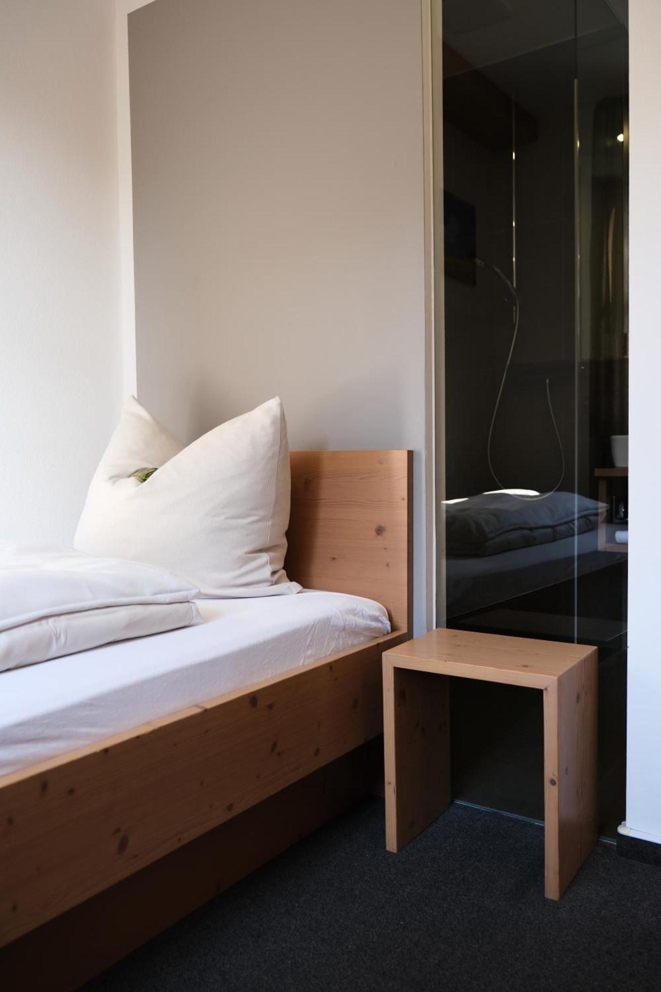 Hotel "Beim Butz" Worth an der Donau Zewnętrze zdjęcie
