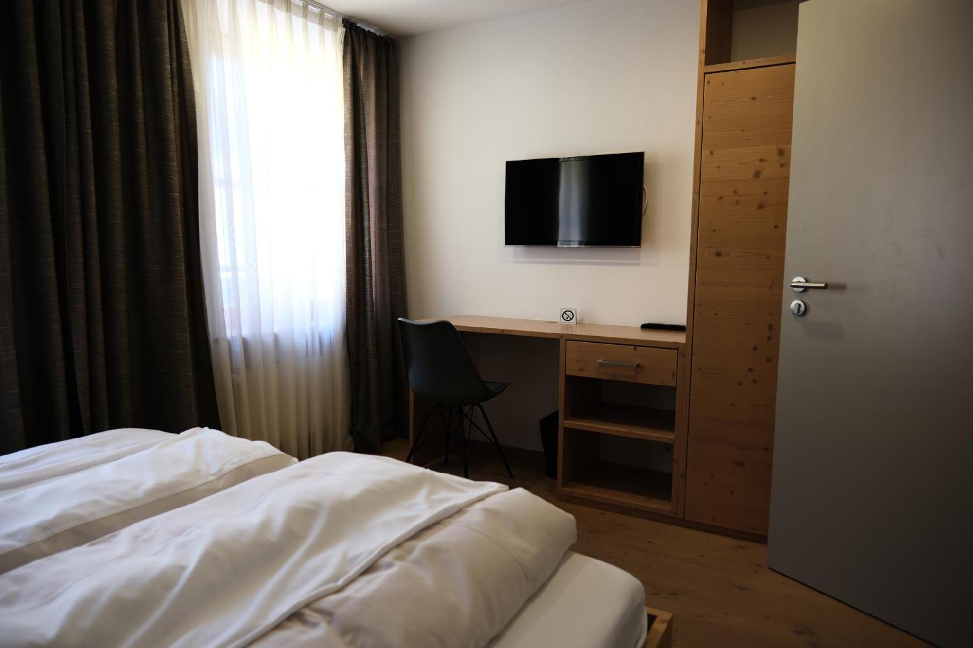 Hotel "Beim Butz" Worth an der Donau Zewnętrze zdjęcie